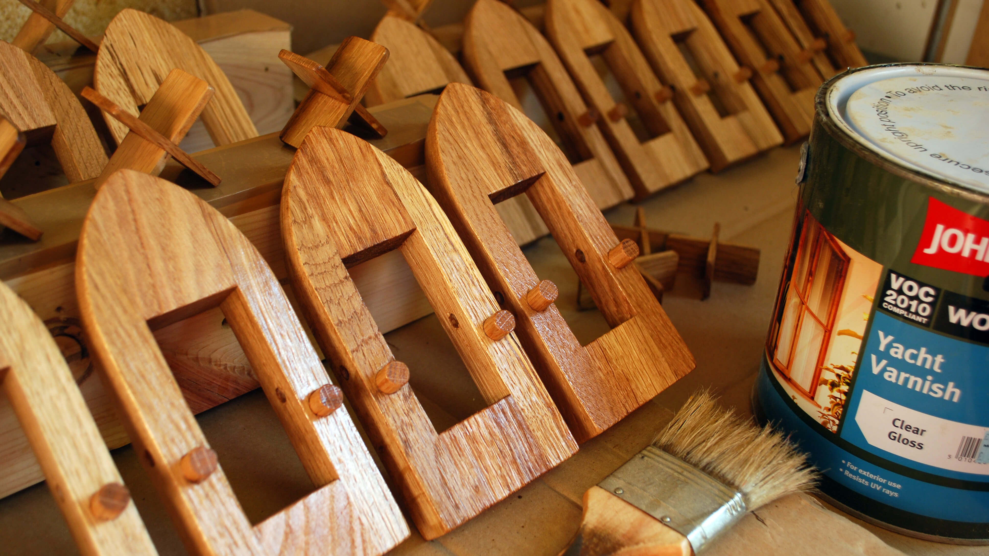 toy paddle boat varnishing