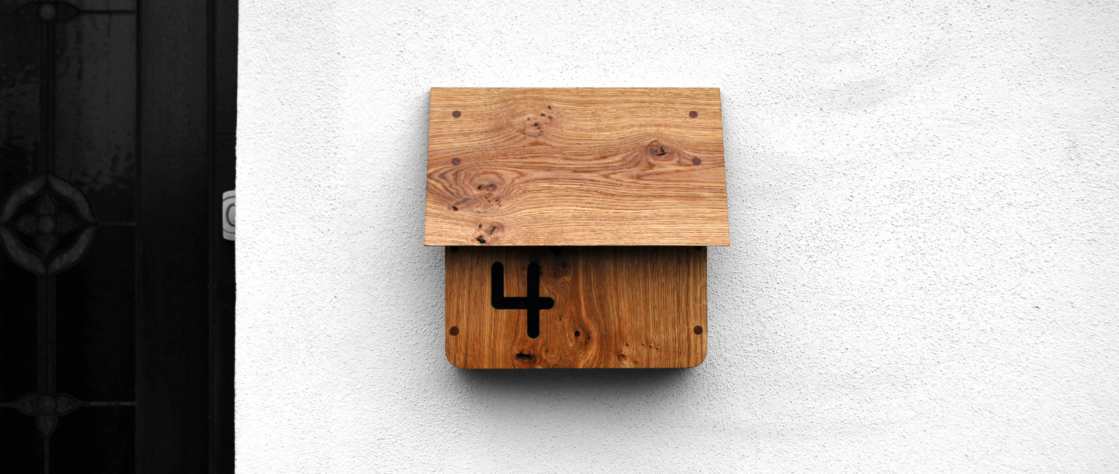 Oak house sign from Alternature