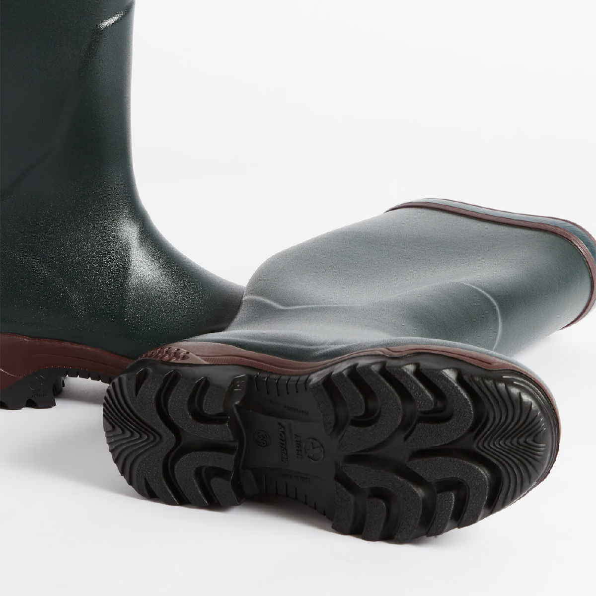 Anti fatigue lugged sole of the Aigle Parcours (2) Wellington Boot