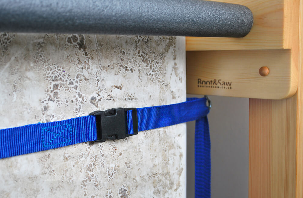 Wooden Surfboard Rack straps to hold surf boards