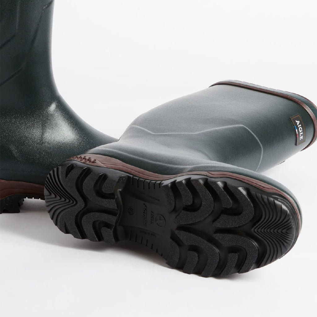 Anti-fatigue walking boot sole of Aigle Parcours (2) Iso Wellington Boots